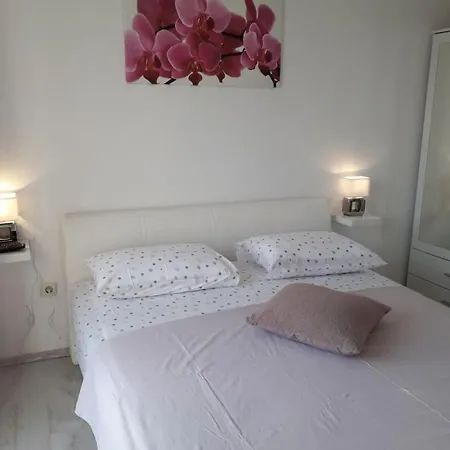 With Parking Space Hvar - 25144 Apartment