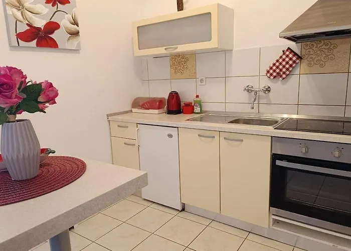 With Parking Space Hvar - 25144 Appartamento *